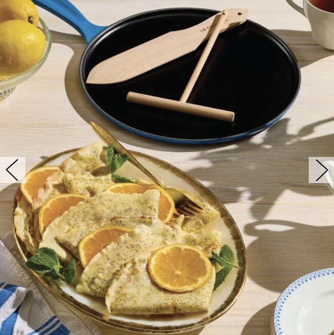 Le Creuset Crepe Pan with Spreader and Spatula