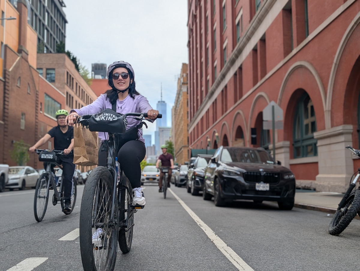 Guided city bike tour